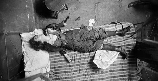 Fotos de assassinatos macabros em Nova York no início do século XX-0